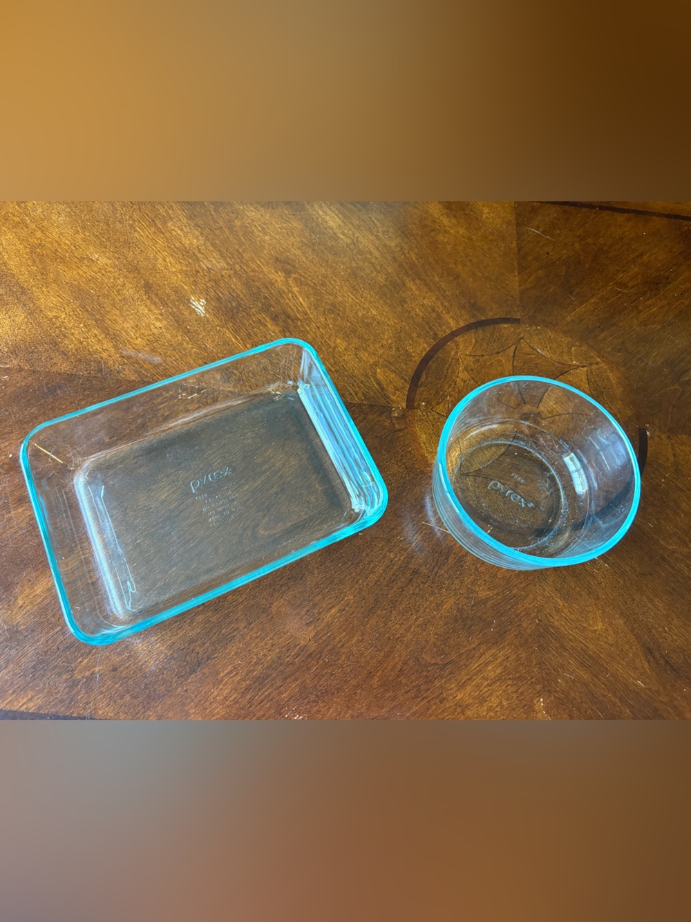 2 Pyrex Glass Food Storage Containers Without Lids